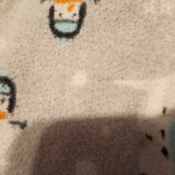 Carter's 3 month baby button up Snowman penguin - Picture 6 of 7